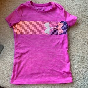 Girls youth small Under Armour t-shirt